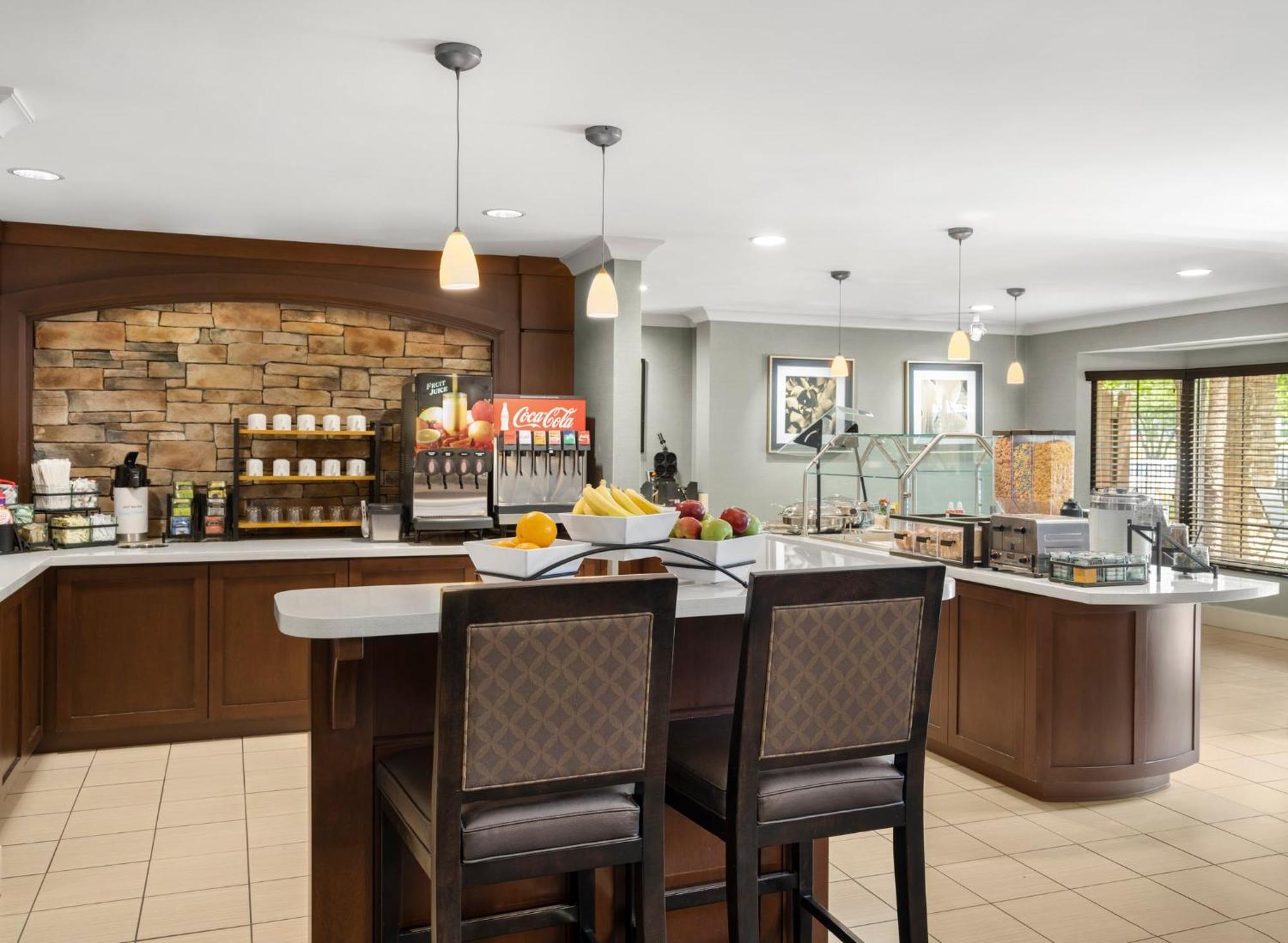 Staybridge Suites Indianapolis-Airport By Ihg Plainfield Eksteriør bilde