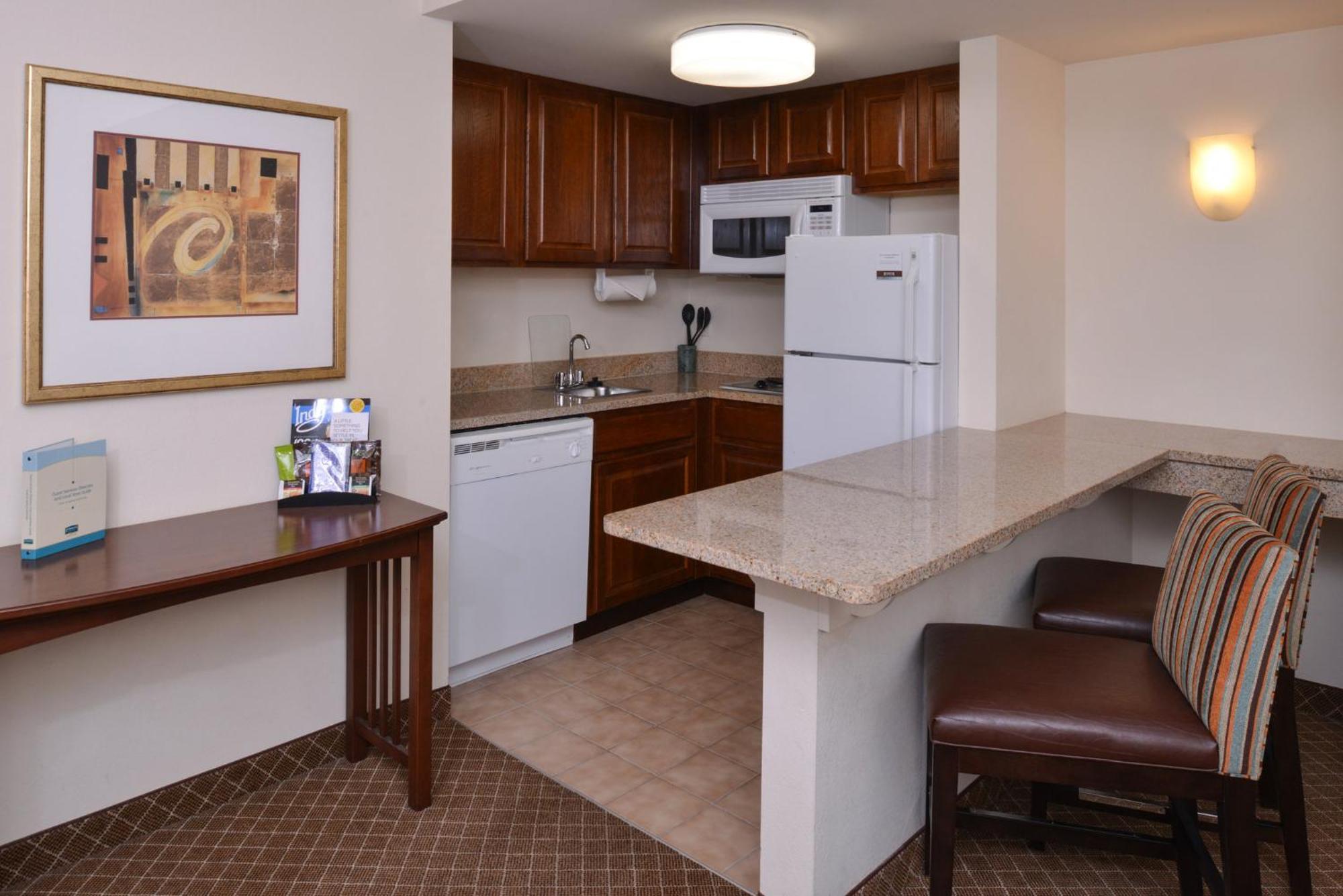 Staybridge Suites Indianapolis-Airport By Ihg Plainfield Eksteriør bilde