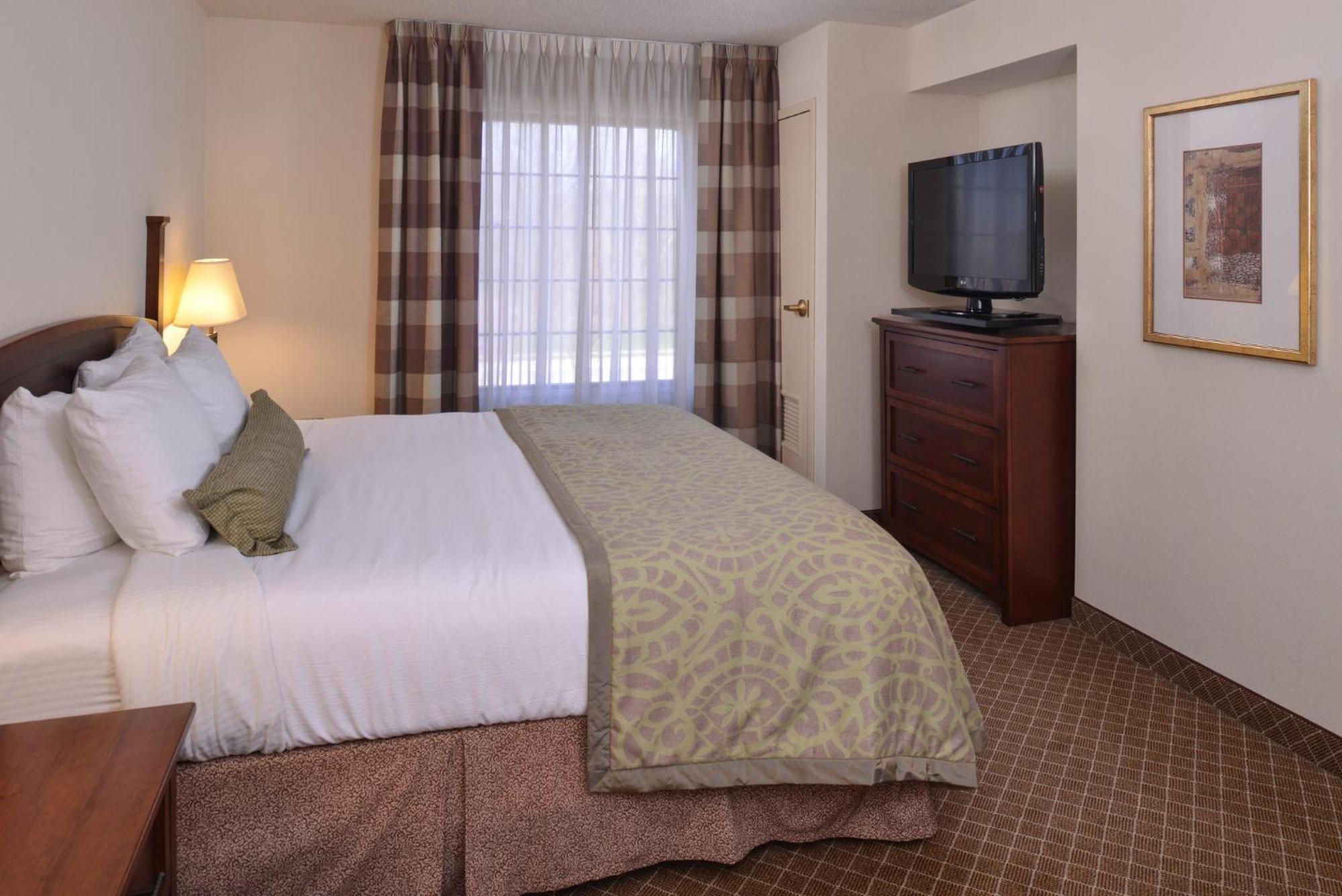 Staybridge Suites Indianapolis-Airport By Ihg Plainfield Eksteriør bilde