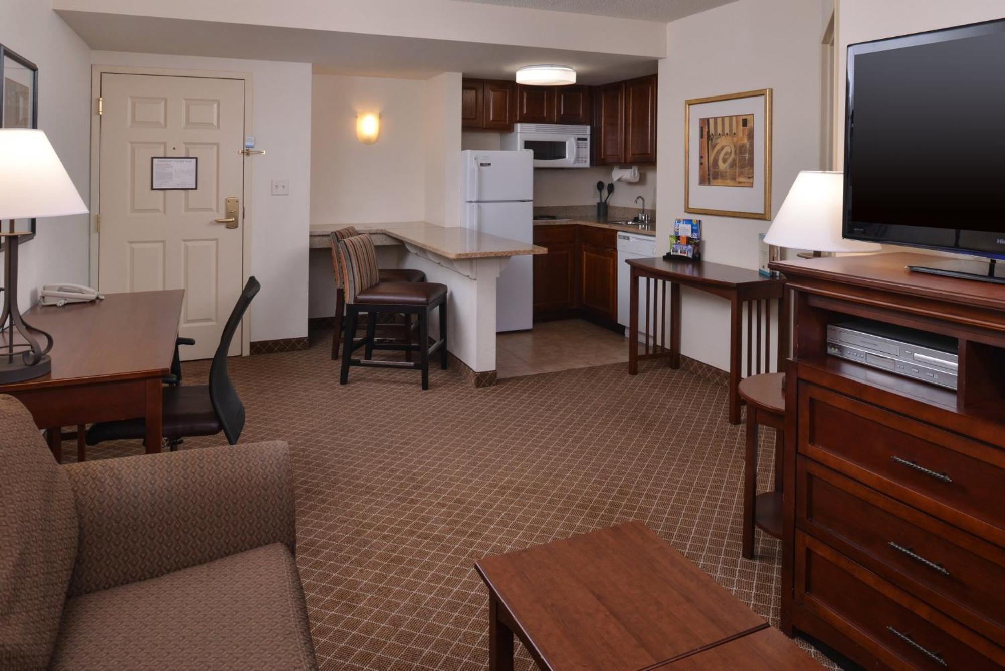 Staybridge Suites Indianapolis-Airport By Ihg Plainfield Eksteriør bilde