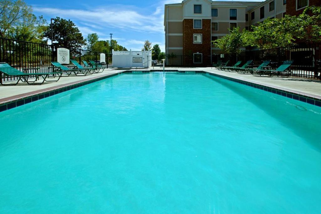 Staybridge Suites Indianapolis-Airport By Ihg Plainfield Eksteriør bilde